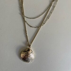 Lilly Pulitzer Gold Layered Shell Necklace